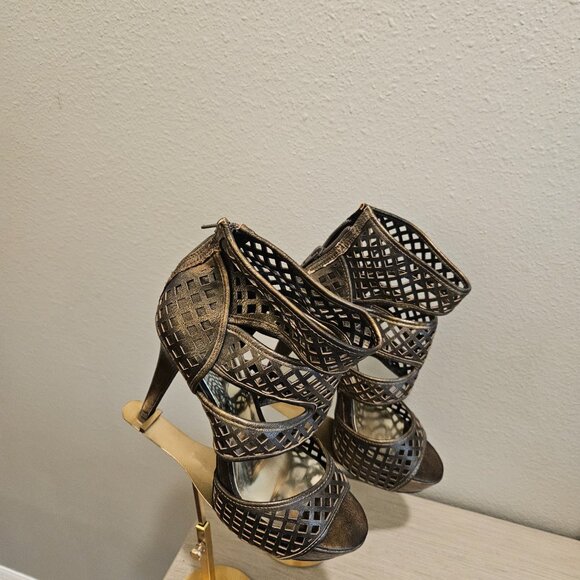 KENNETH COLE WOMEN'S HEELS SIZE 9.5 - Picture 2 of 4